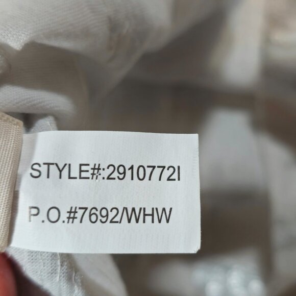 Belle Du Jour White Tank With Silver Sequin Detail size Large - Picture 5 of 5